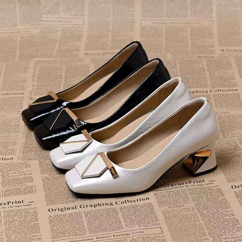 Escarpins en cuir pour femme,  - Leatherwork In French avis et prix